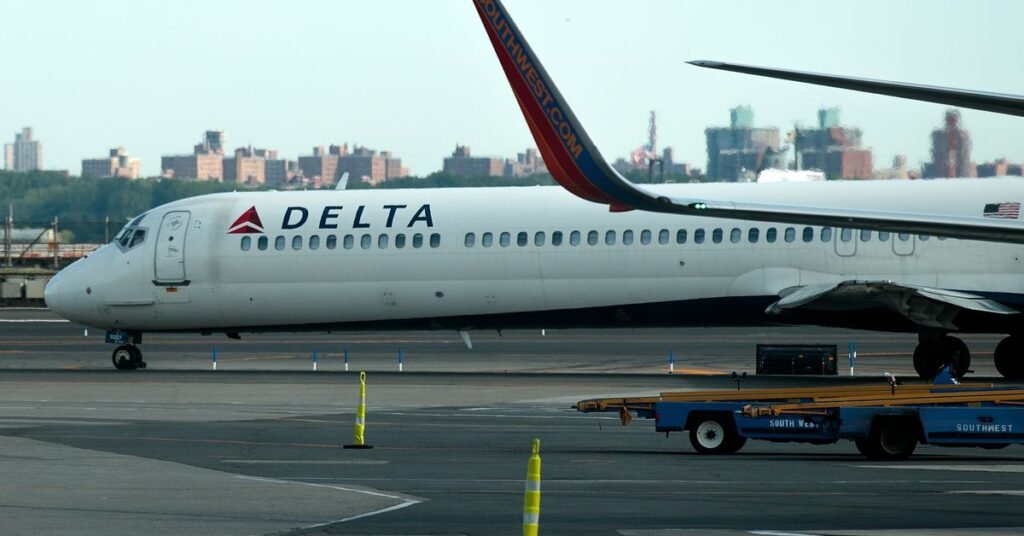 Delta Flight DL275 Diverted to LAX: What Happened and Why?